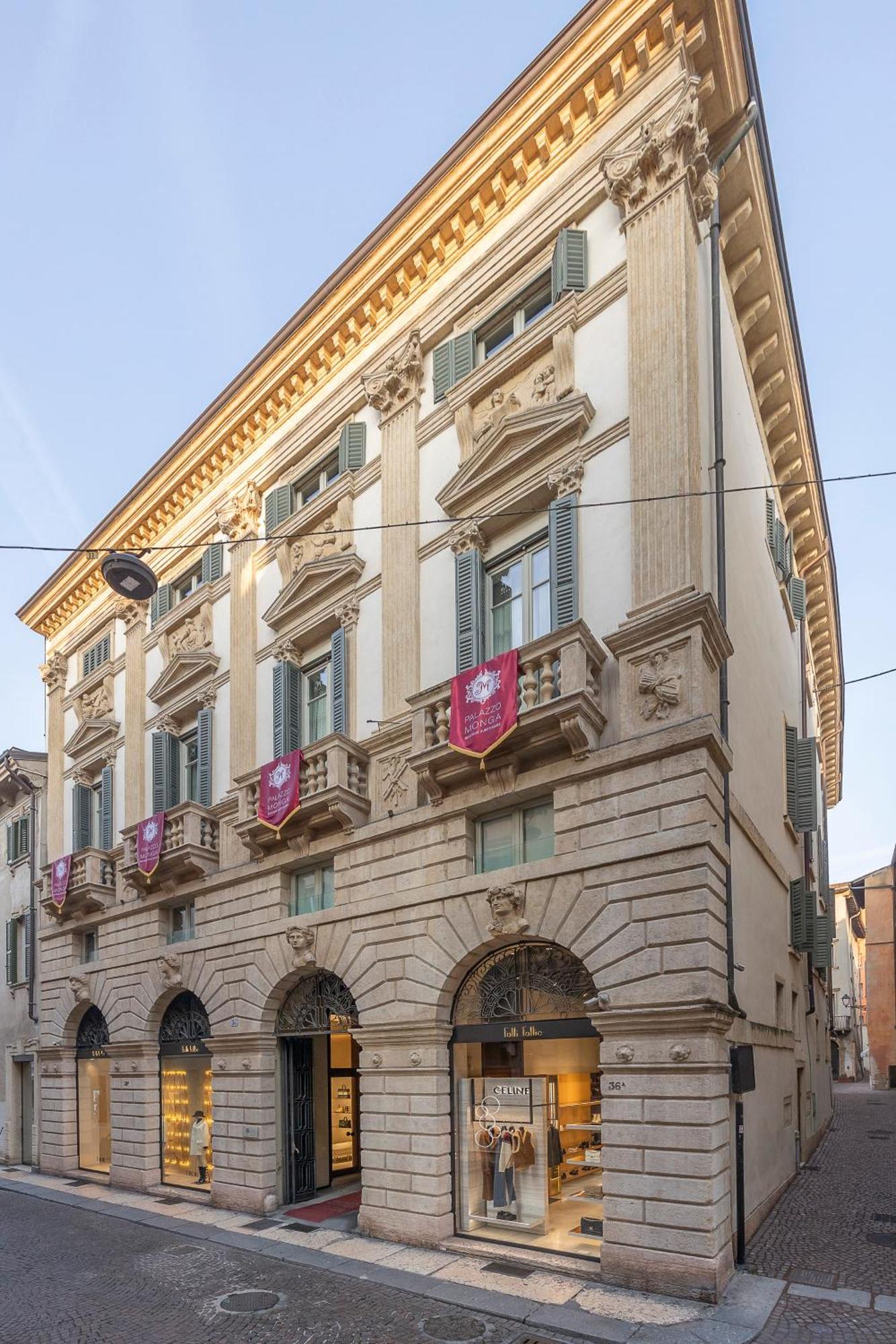 Palazzo Monga Boutique Guesthouse ヴェローナ エクステリア 写真
