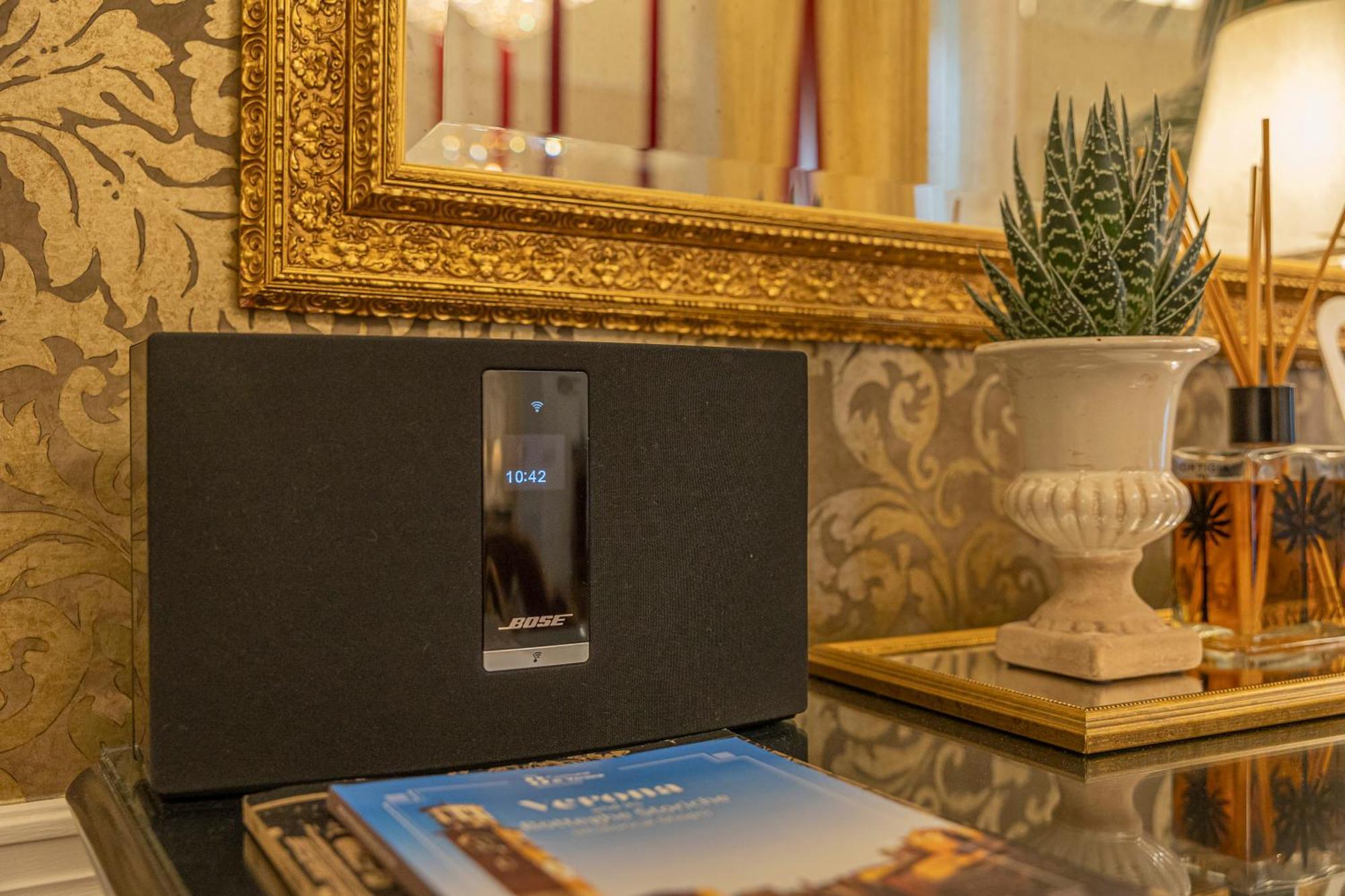 Palazzo Monga Boutique Guesthouse ヴェローナ エクステリア 写真