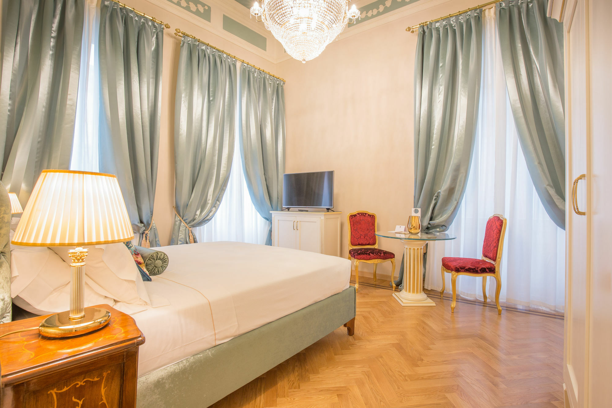 Palazzo Monga Boutique Guesthouse ヴェローナ エクステリア 写真